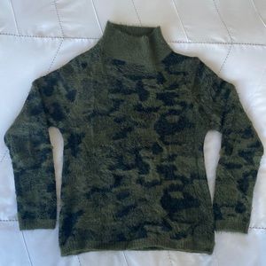 Fate Camouflage Fuzzy Sweater - Size Small